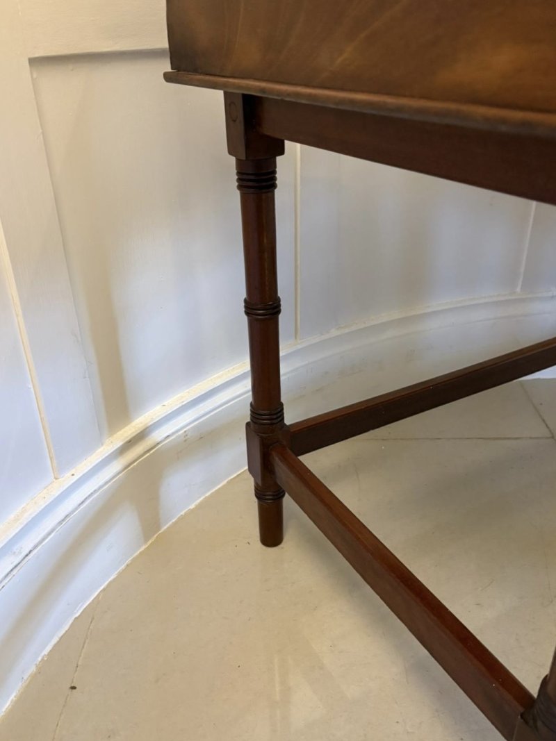 Antique George III Quality Mahogany Tray Top Lamp Table - Image 6